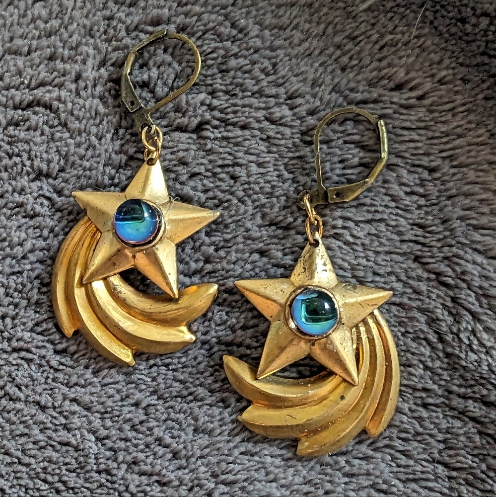 Vintage shooting star earrings